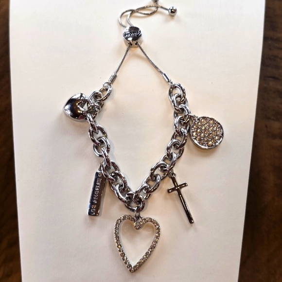 Guess Silvertone Adjustable Lariat Charm Bracelet - Picture 6 of 6